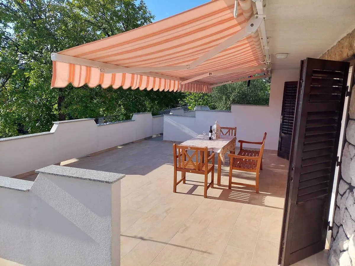 Apartment Apartman Renata Crikvenica